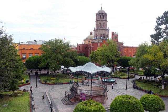 Hotel Plaza Querétaro Exteriér fotografie